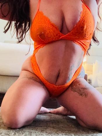 Kim, 36  female escort, Charlottesville